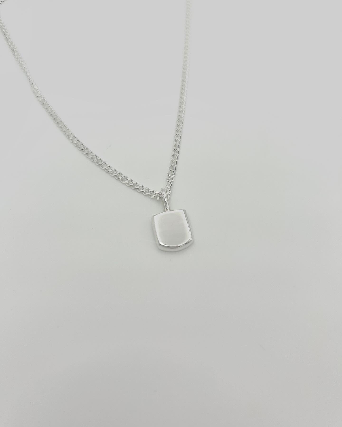 Men's initial pendant (Customisable)